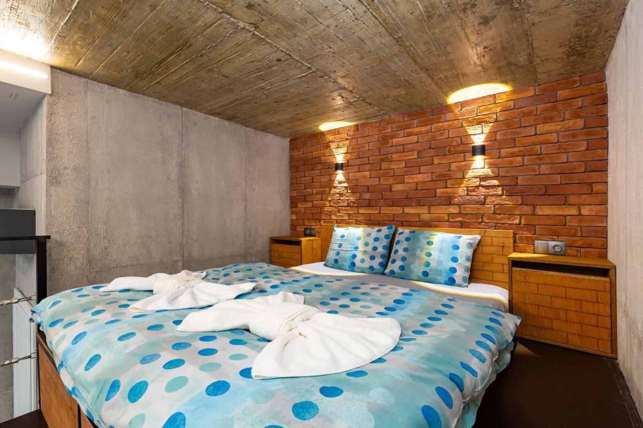 شقة Industrial-Style 2Bd Loft With Parking Spot By Flat Mаnager بلوفديف المظهر الخارجي الصورة